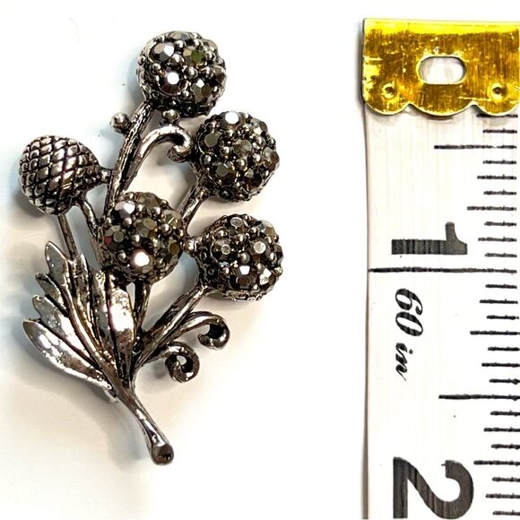 Vintage Tammey Jewels Silver Tone Faux Marcasite Rhinestones Brooch - Picture 13 of 13